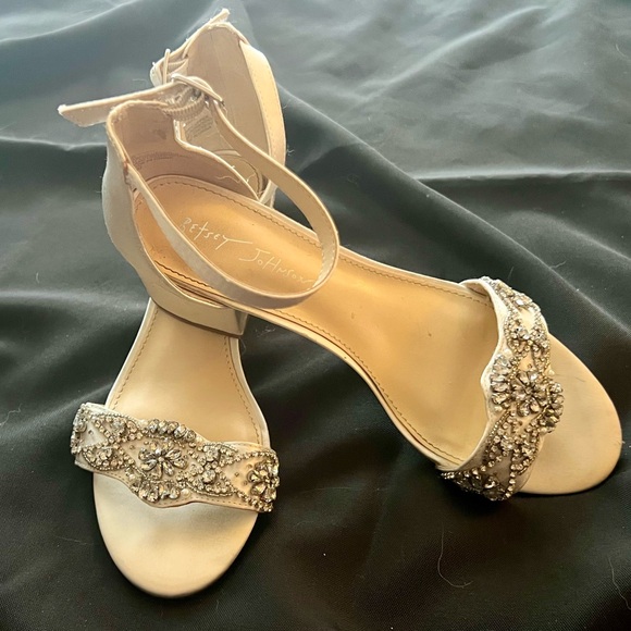 Betsy Johnson Bridal Chunky Low Heels w/ Rhinestones - Picture 9 of 9